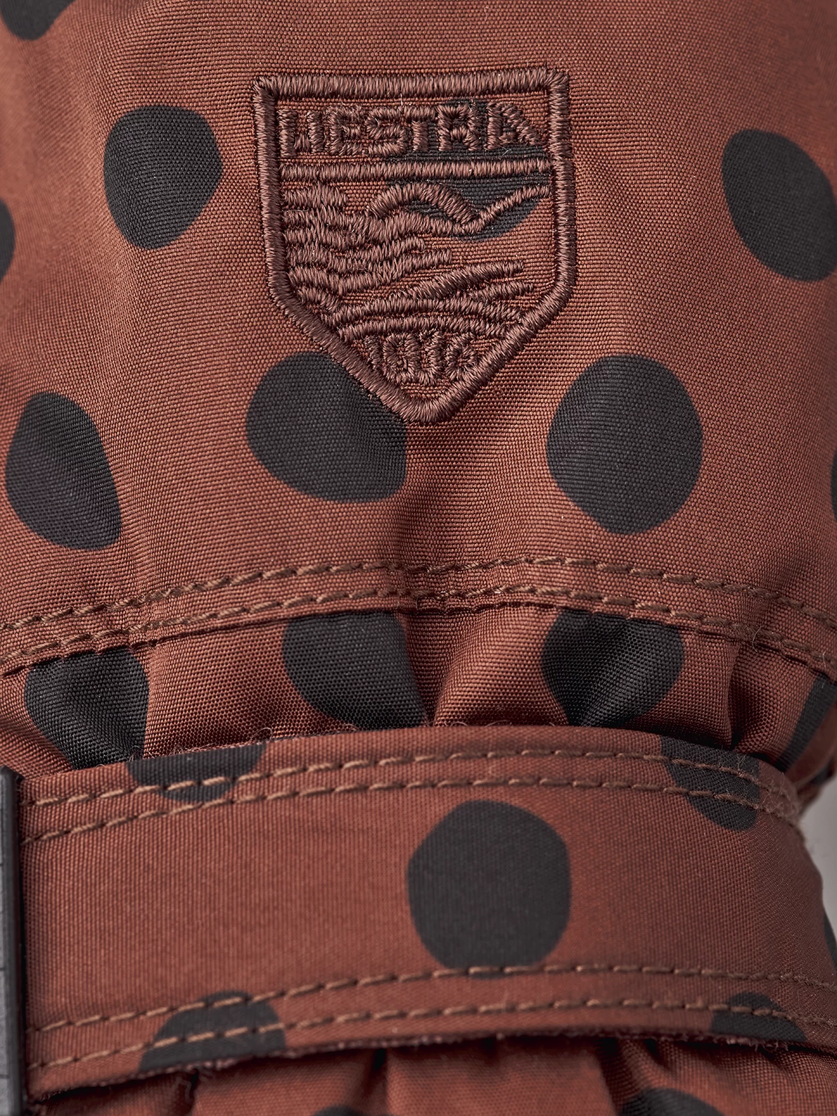 Hestra Baby Zip Long Mitt - Brown Print - Image 3